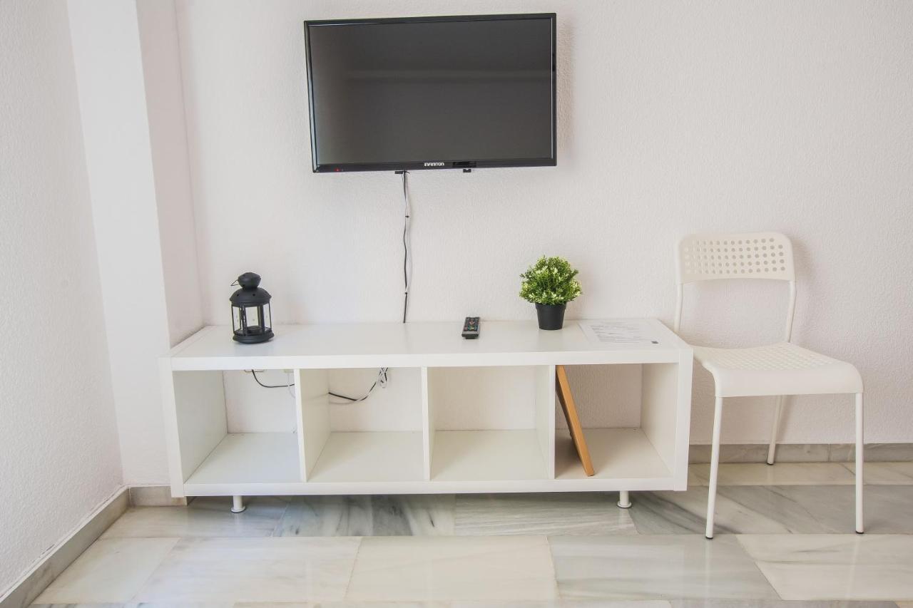 Ibericabeds Rejas Basic Appartement Granada Buitenkant foto